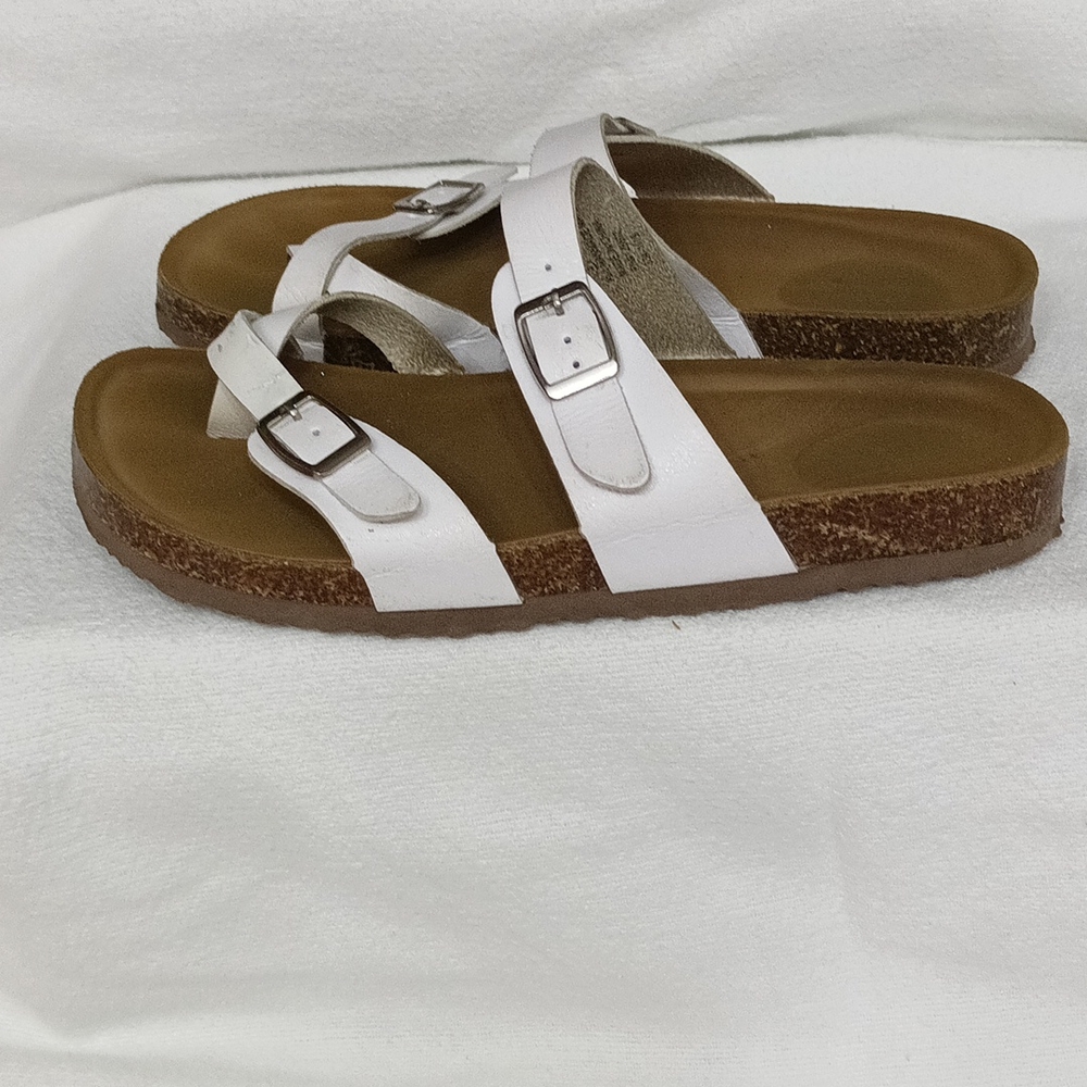 Madden girl size 3 - Picture 2 of 5